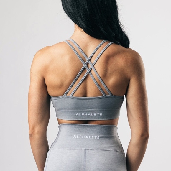 Alphalete Revival Bra - Picture 2 of 4